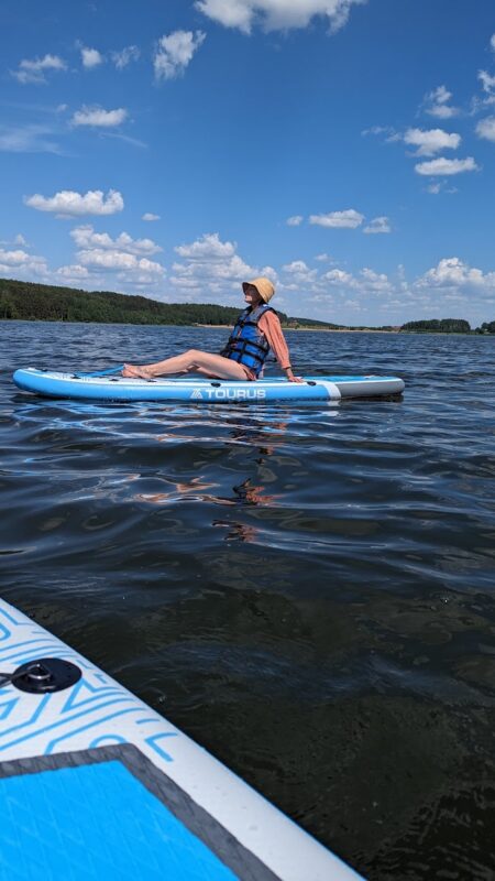 Загараем в дали от пляжа и людей
